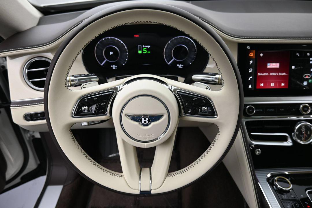 صورة مصغرة 22 لـ 2026 Bentley FLYING SPUR AZURE