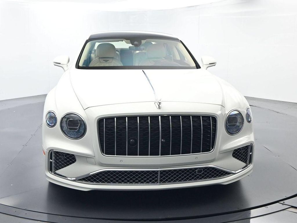 صورة مصغرة 14 لـ 2026 Bentley FLYING SPUR AZURE