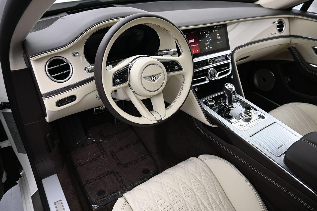 صورة 7 لـ 2026 Bentley FLYING SPUR AZURE