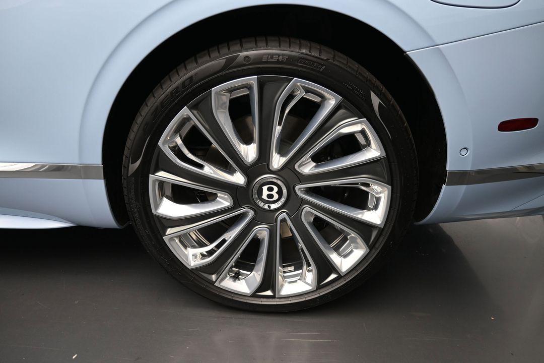 صورة 8 لـ 2026 Bentley CONTINENTAL GT BASE