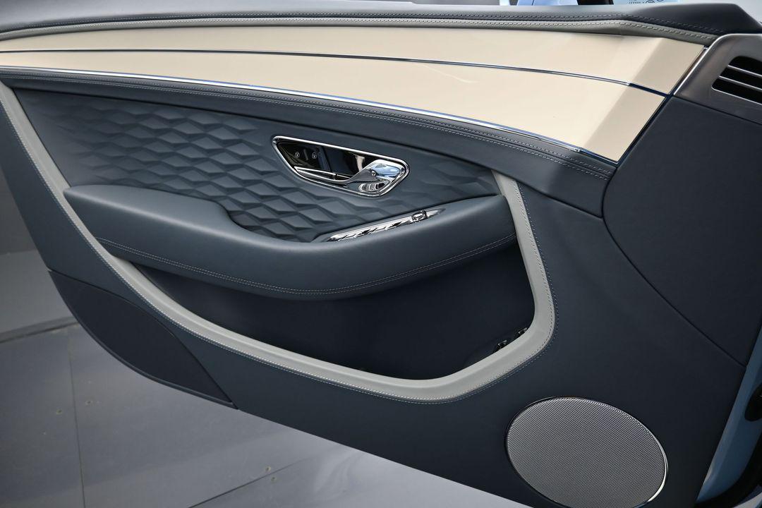 صورة مصغرة 16 لـ 2026 Bentley CONTINENTAL GT BASE