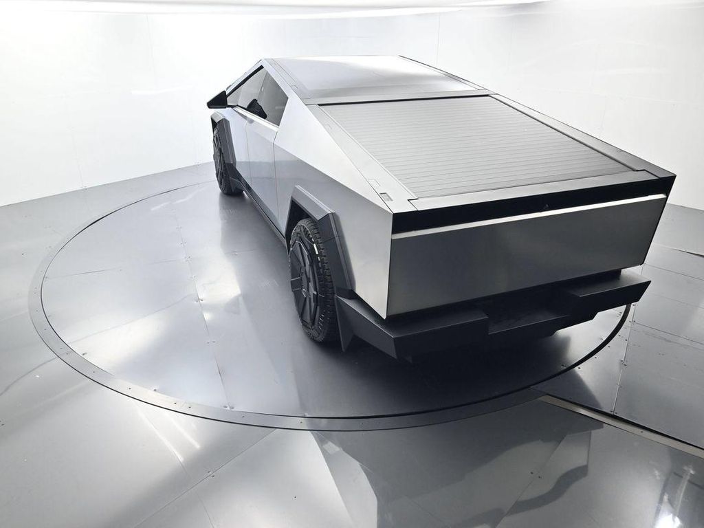 2024 Tesla CYBERTRUCK CYBERBEAST photo 32