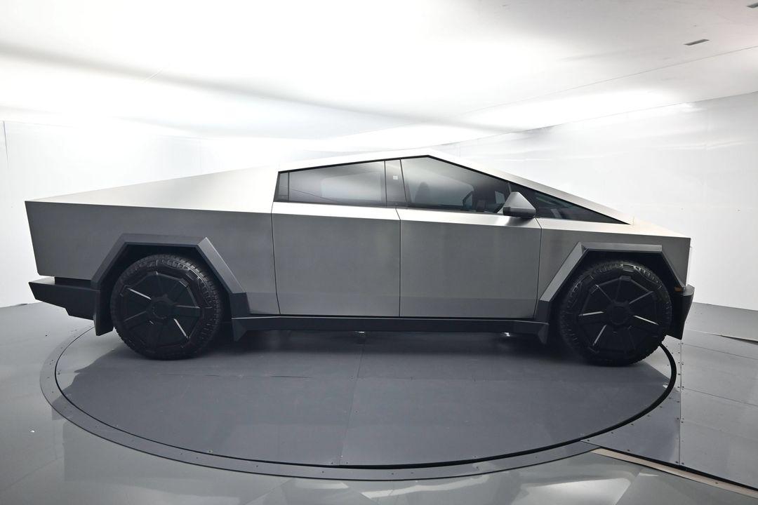 2024 Tesla CYBERTRUCK CYBERBEAST photo 52