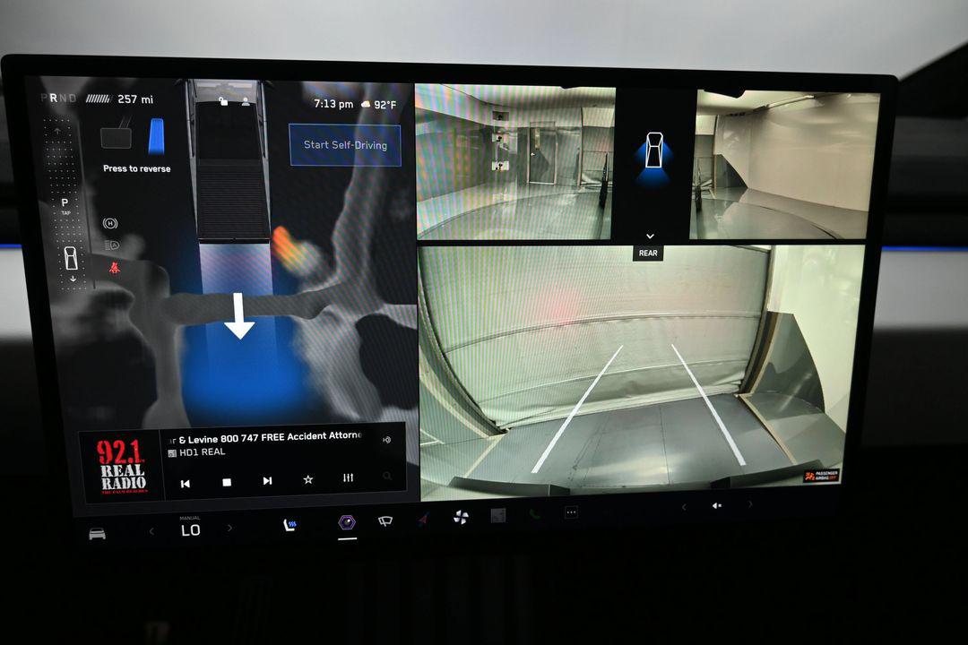 2024 Tesla CYBERTRUCK CYBERBEAST photo 17