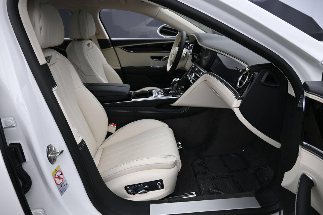 2026 Bentley FLYING SPUR 缩略图 28