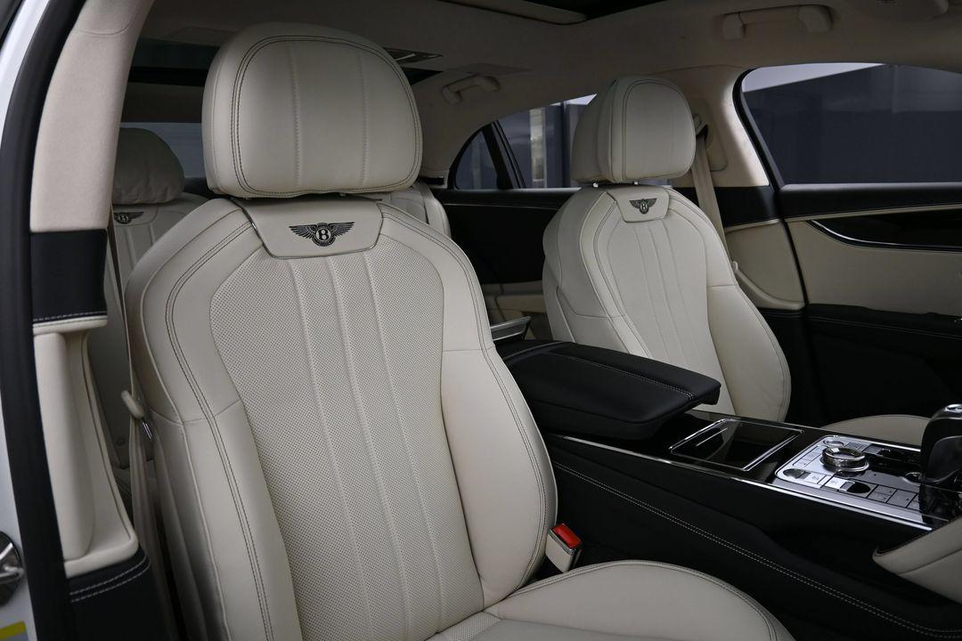 2026 Bentley FLYING SPUR 缩略图 29