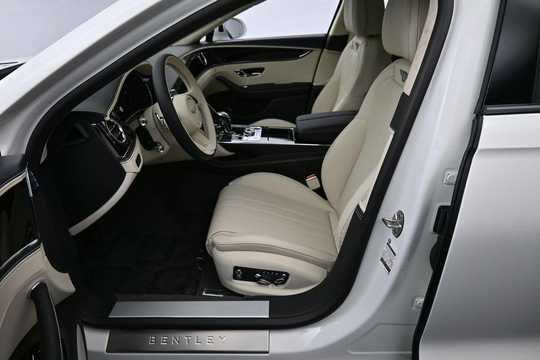 صورة 4 لـ 2026 Bentley FLYING SPUR