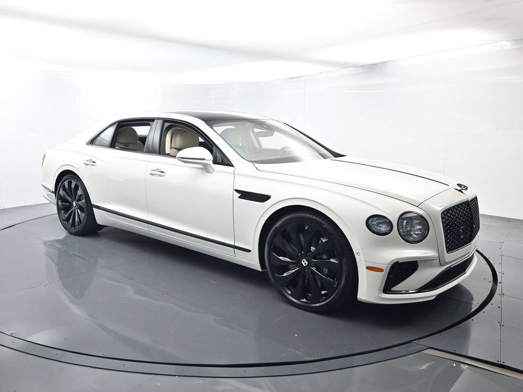 2026 Bentley FLYING SPUR 缩略图 12