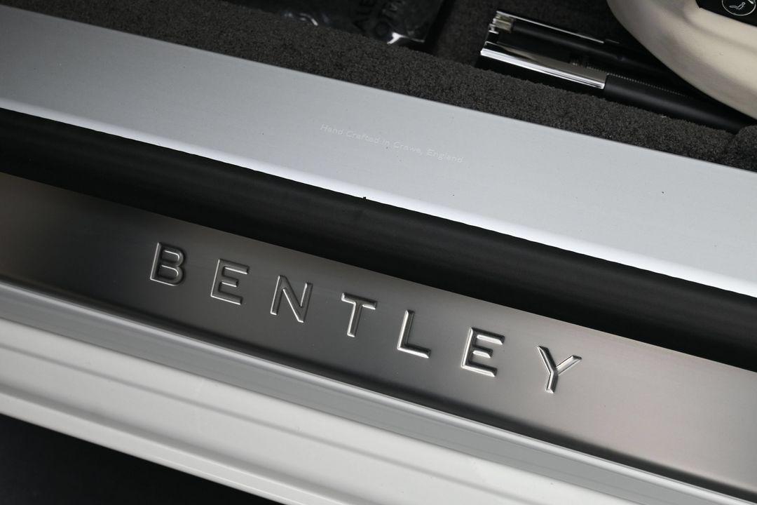 2026 Bentley FLYING SPUR 缩略图 25