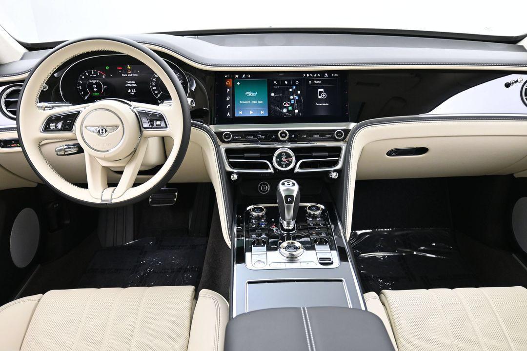 صورة 2 لـ 2026 Bentley FLYING SPUR