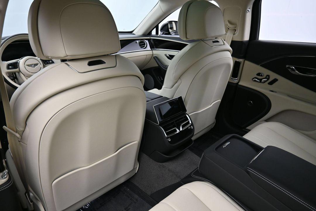 صورة مصغرة 17 لـ 2026 Bentley FLYING SPUR
