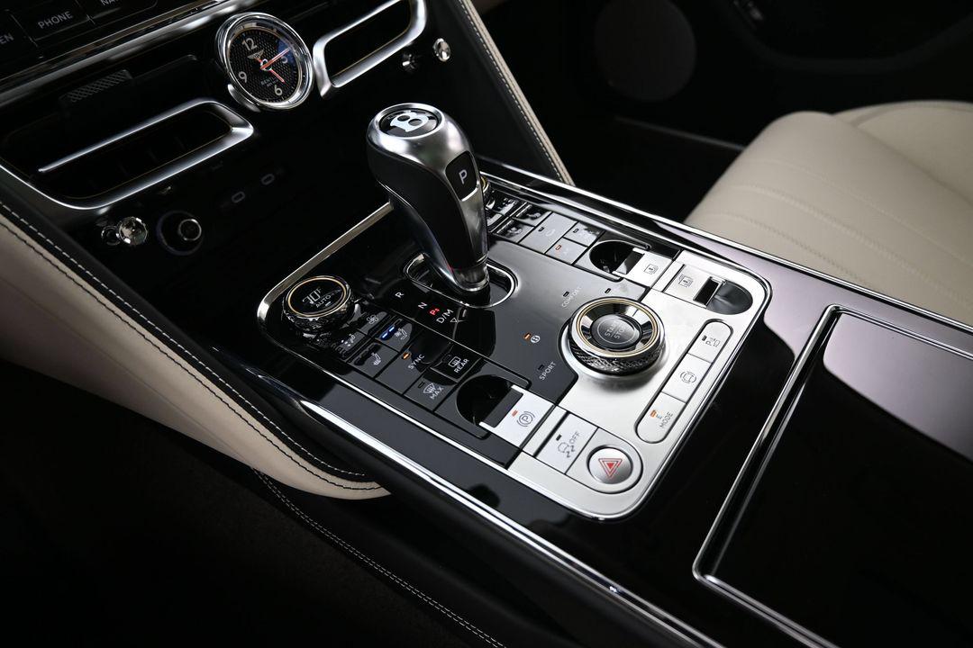 صورة مصغرة 16 لـ 2026 Bentley FLYING SPUR