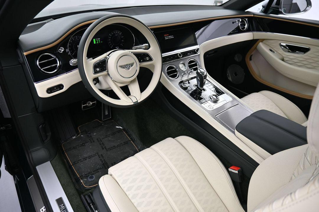 2026 Bentley CONTINENTAL GT BASE — фото 7