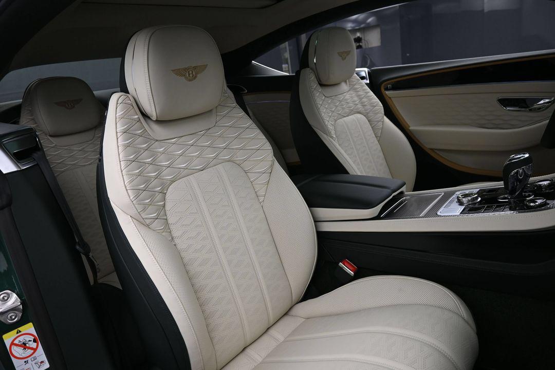 2026 Bentley CONTINENTAL GT BASE — фото 10