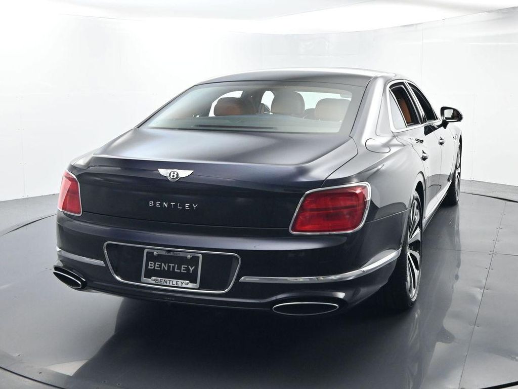 صورة مصغرة 13 لـ 2026 Bentley FLYING SPUR