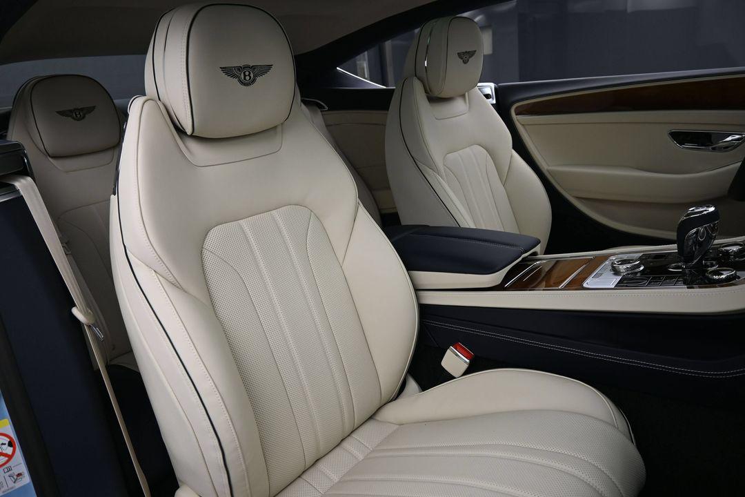 صورة 9 لـ 2026 Bentley CONTINENTAL GT BASE
