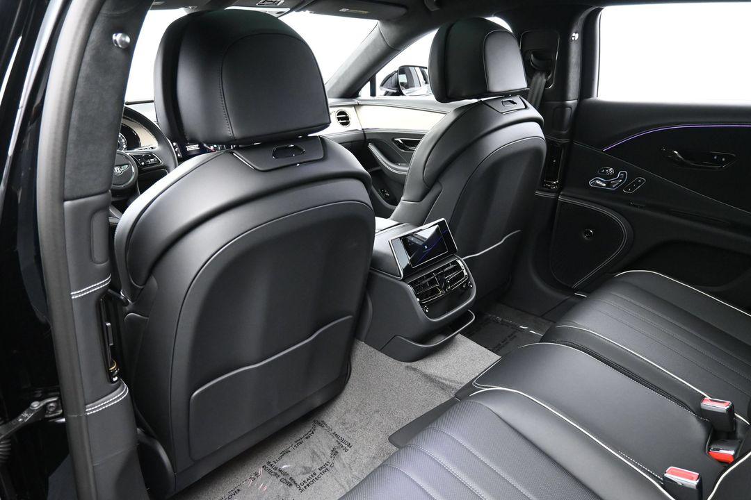 صورة مصغرة 17 لـ 2026 Bentley FLYING SPUR