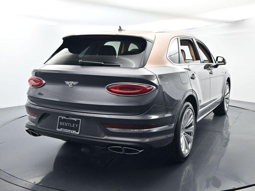 2026 Bentley BENTAYGA AZURE — миниатюра 13
