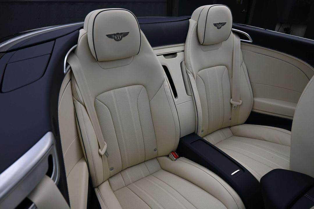 2026 Bentley CONTINENTAL GT BASE — фото 9