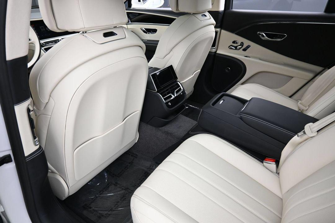 صورة مصغرة 17 لـ 2026 Bentley FLYING SPUR
