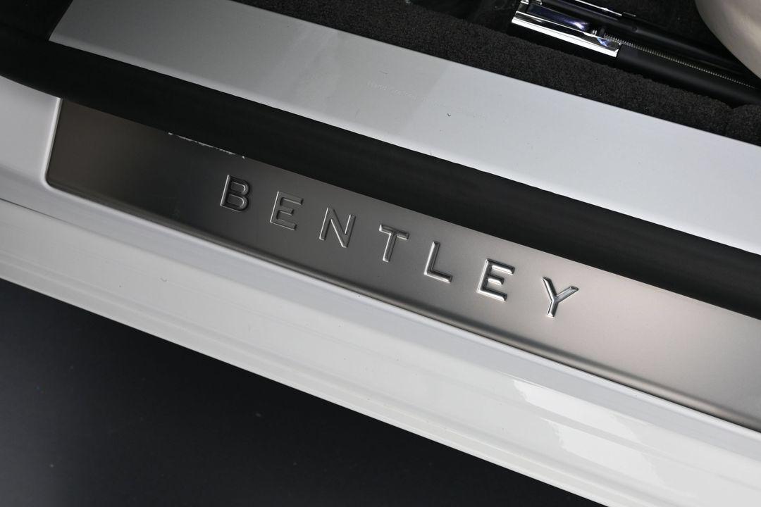 صورة مصغرة 24 لـ 2026 Bentley FLYING SPUR