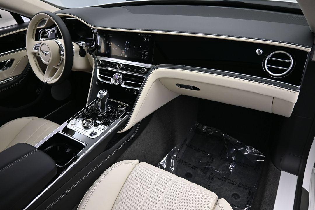 صورة مصغرة 29 لـ 2026 Bentley FLYING SPUR