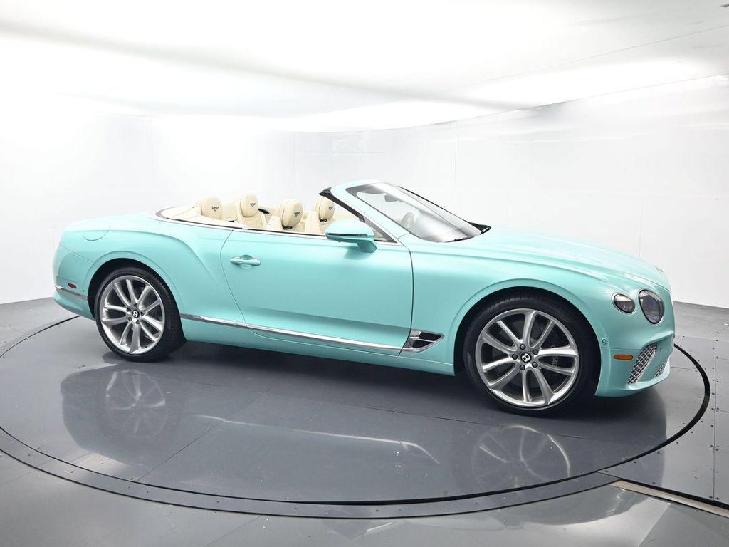 2022 Bentley CONTINENTAL GT V8 — миниатюра 69