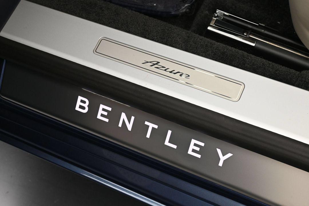2026 Bentley FLYING SPUR AZURE — миниатюра 26