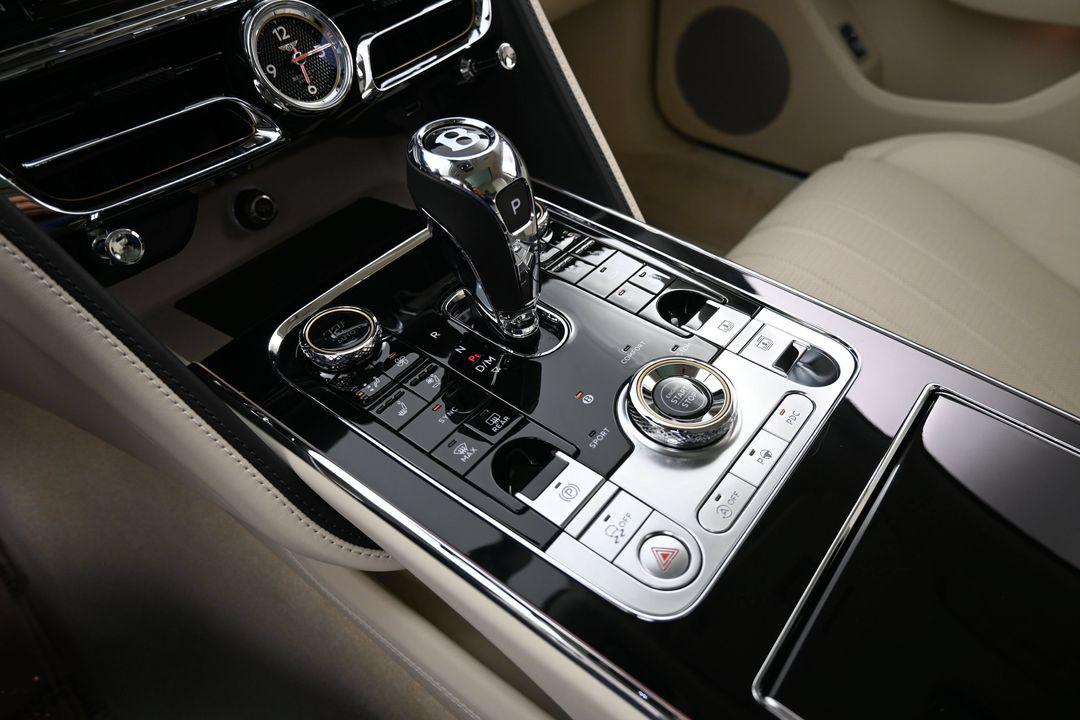 2021 Bentley FLYING SPUR W12 — миниатюра 16