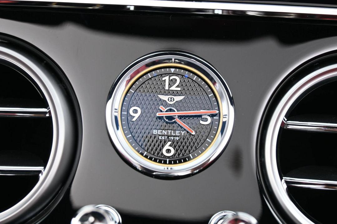 صورة 6 لـ 2026 Bentley CONTINENTAL GT BASE