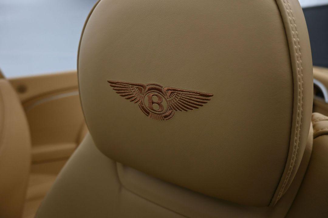 2026 Bentley CONTINENTAL GT BASE — миниатюра 26