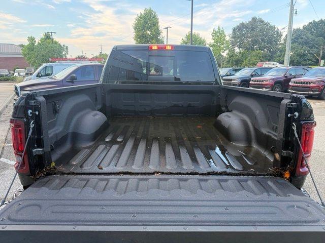2026 RAM 2500 TRADESMAN thumbnail 22