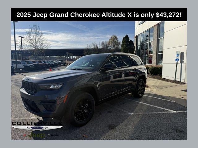 New 2025 Jeep Grand Cherokee Laredo