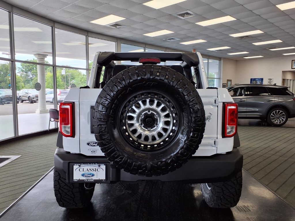 FORD BRONCO BASE - 9