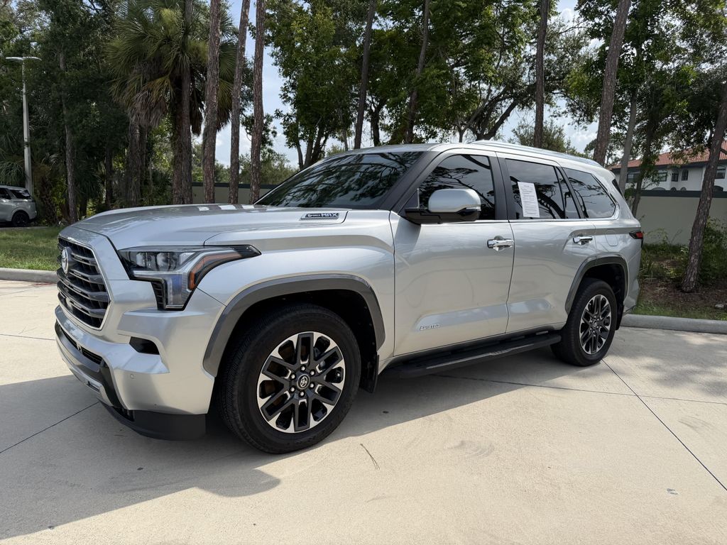 صورة 7 لـ 2025 Toyota SEQUOIA LIMITED