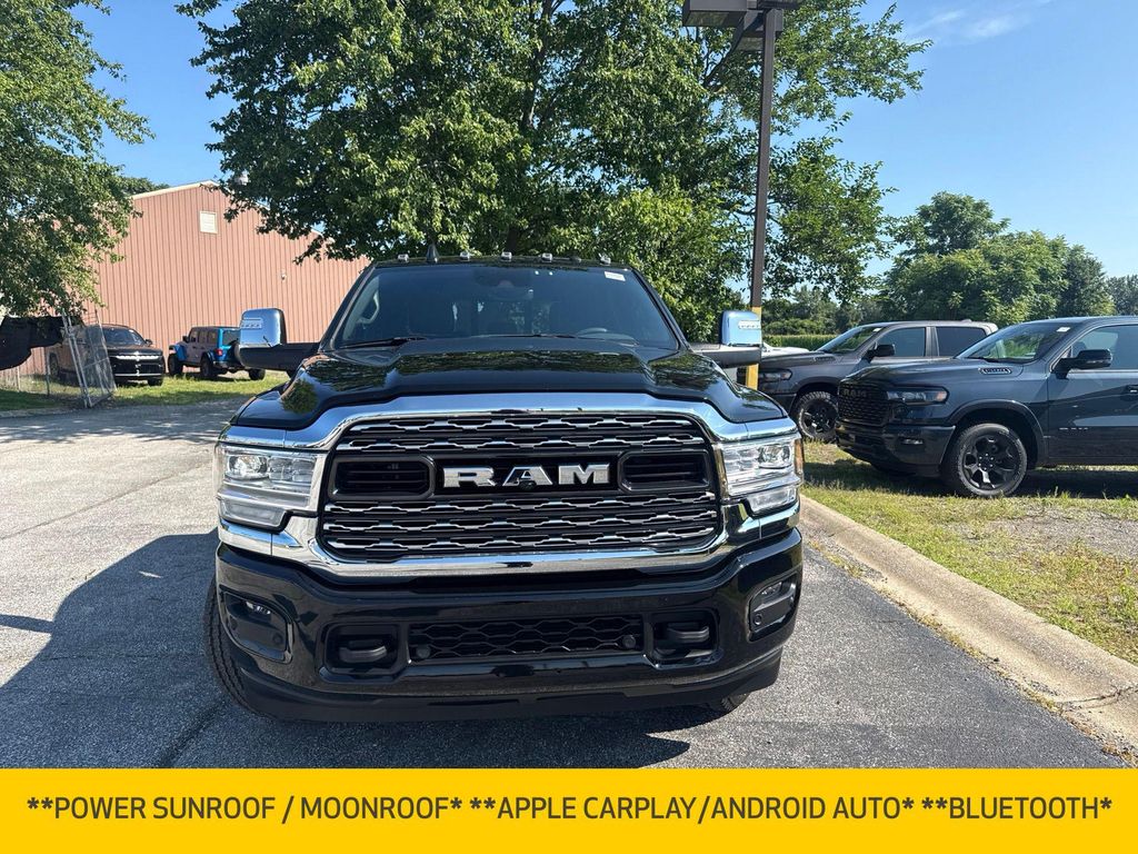 2024 RAM 3500 LIMITED CREW CAB 4X4 8' BOX — фото 2