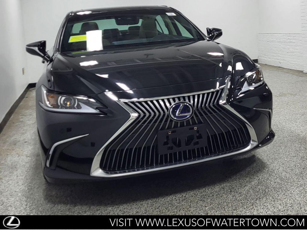 2021 Lexus ES 300H LUXURY — миниатюра 4
