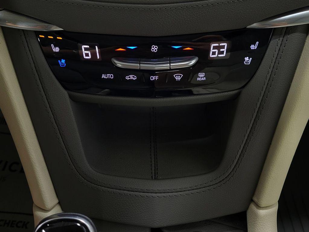 صورة مصغرة 17 لـ 2023 Cadillac XT5 PREMIUM LUXURY