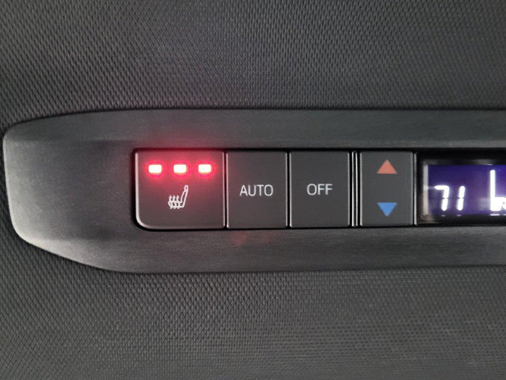 2026 Toyota SIENNA PLATINUM — миниатюра 39