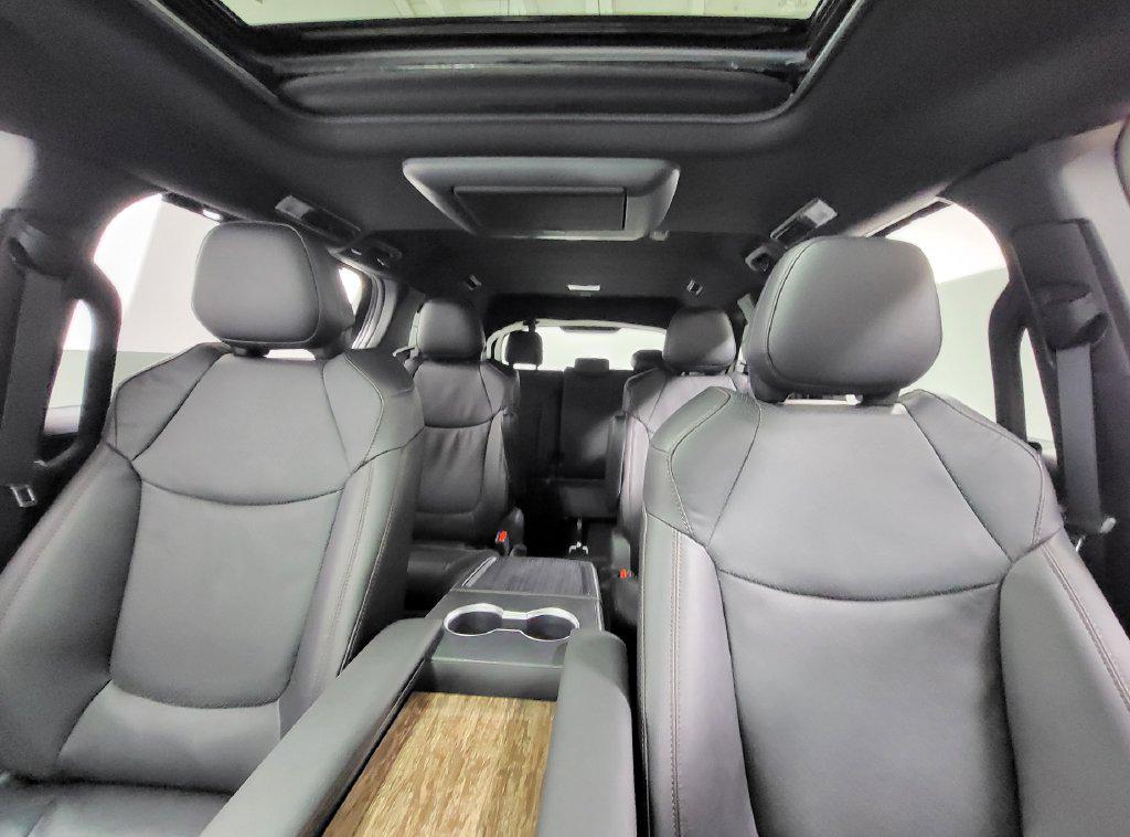 2026 Toyota SIENNA PLATINUM — миниатюра 12
