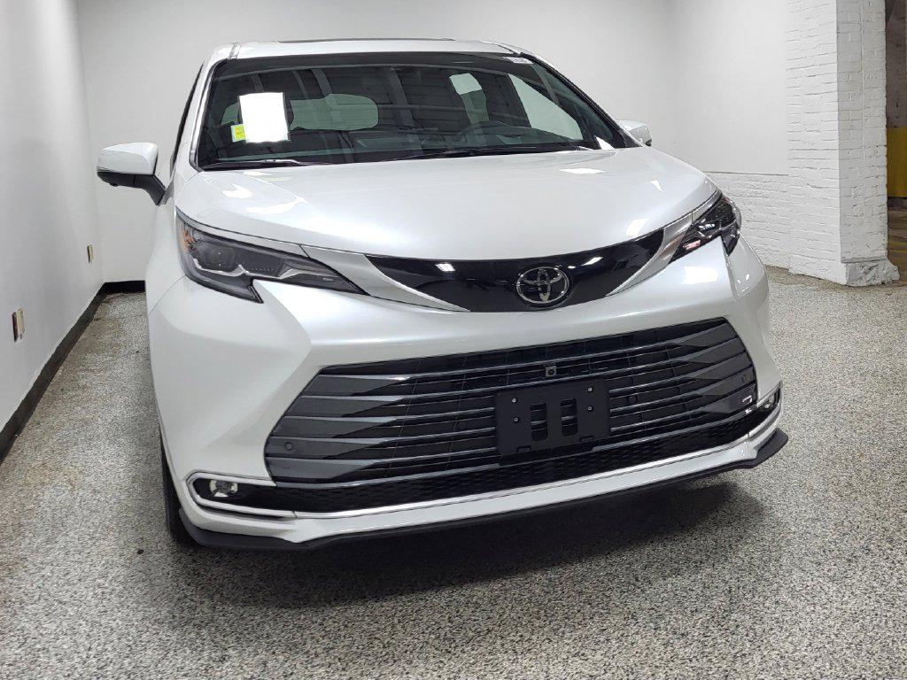 2026 Toyota SIENNA PLATINUM — миниатюра 57