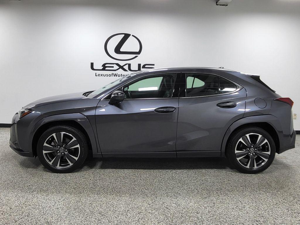 صورة مصغرة 43 لـ 2024 Lexus UX 250H BASE