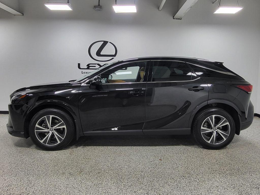 صورة 9 لـ 2024 Lexus RX 350 PREMIUM