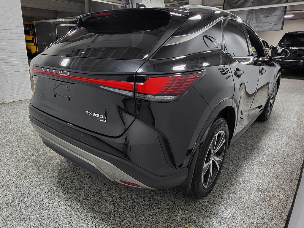 صورة 5 لـ 2024 Lexus RX 350 PREMIUM
