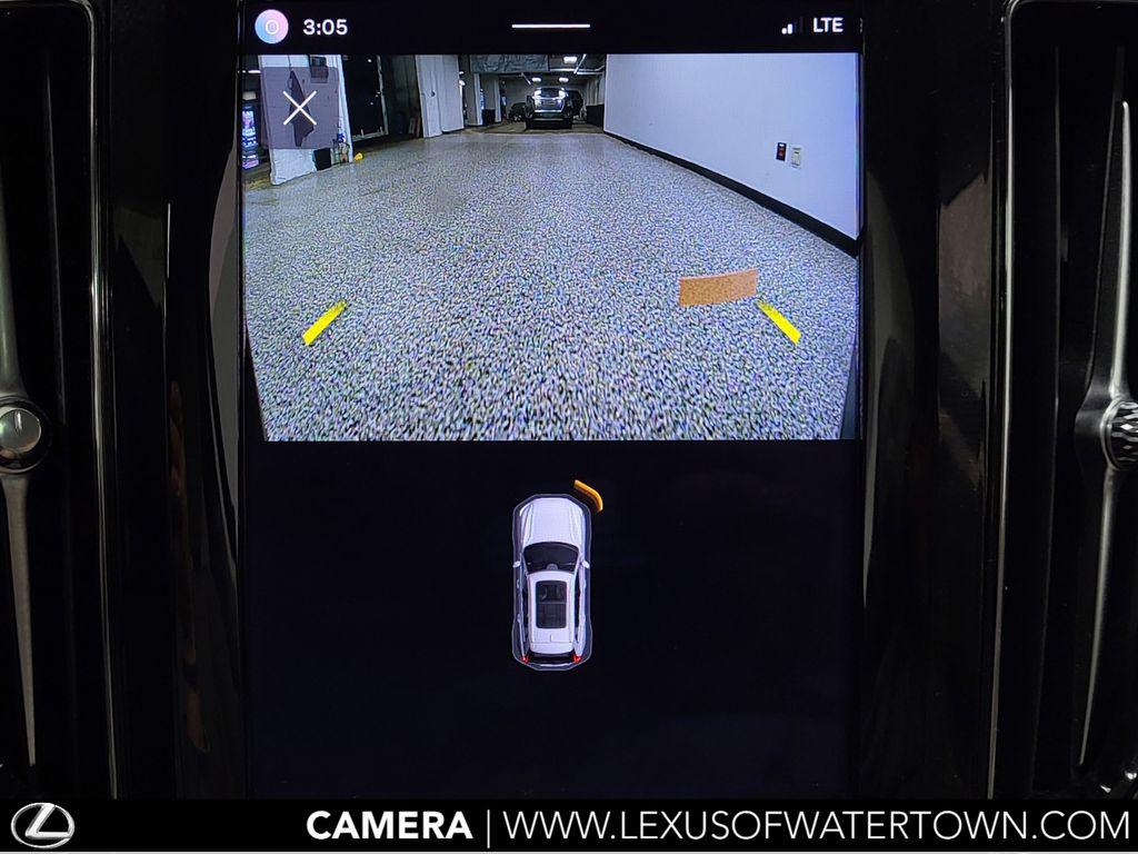صورة مصغرة 20 لـ 2023 Volvo XC60 RECHARGE PLUG-IN HYBRID T8 ULTIMATE DARK THEM