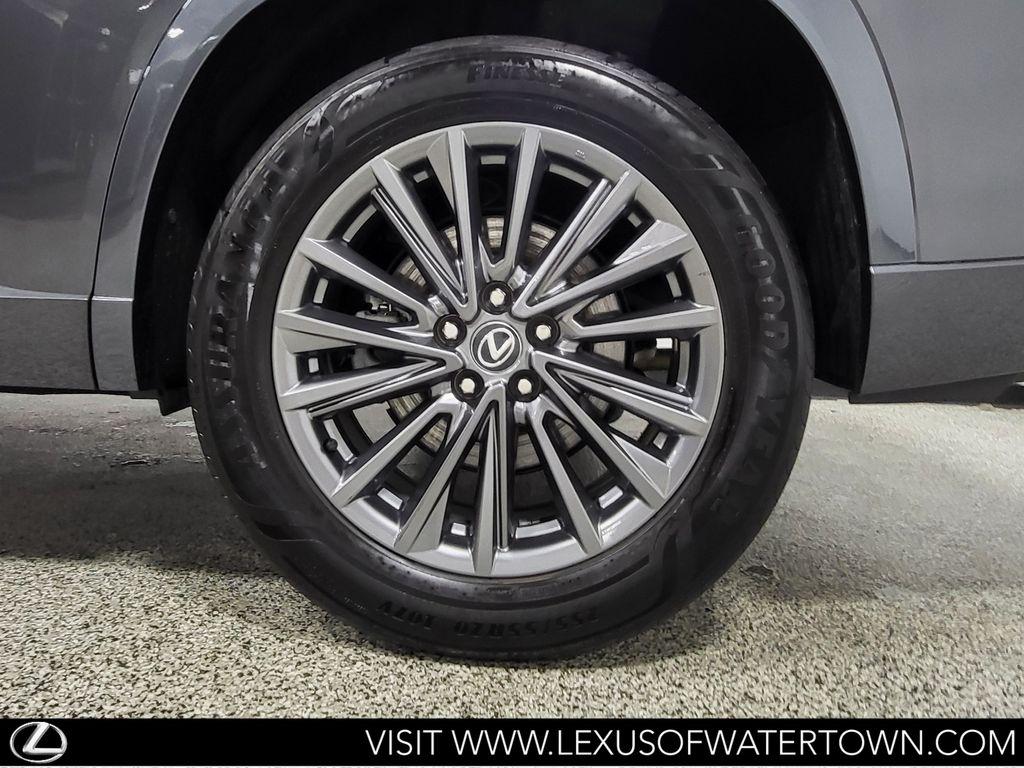 صورة 33 لـ 2024 Lexus TX 350 BASE