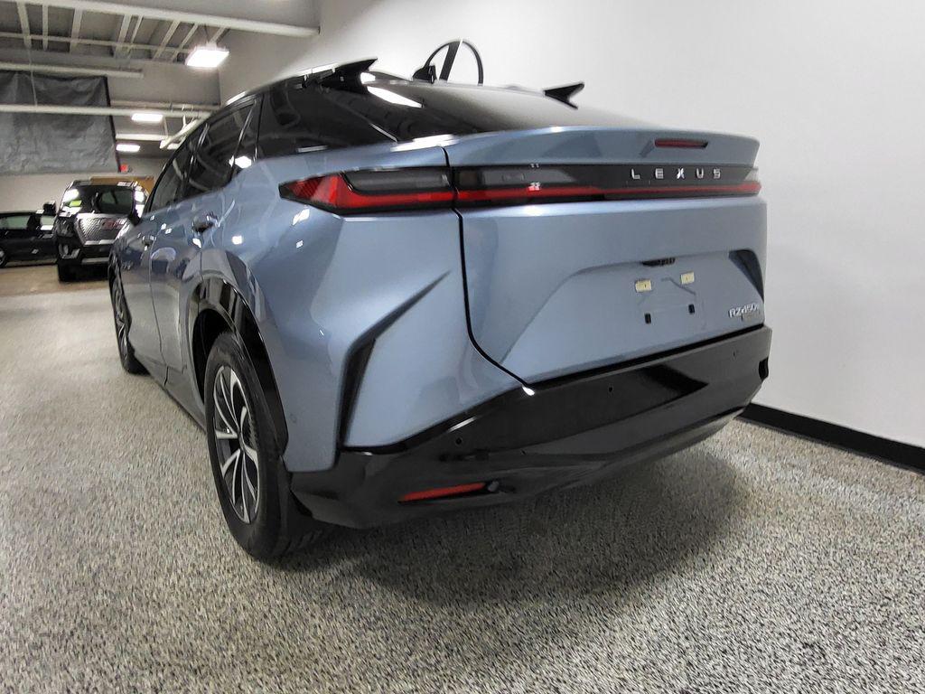 صورة مصغرة 51 لـ 2023 Lexus RZ 450E PREMIUM