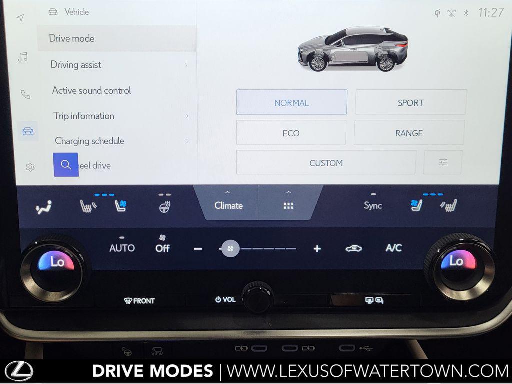 صورة مصغرة 23 لـ 2023 Lexus RZ 450E PREMIUM