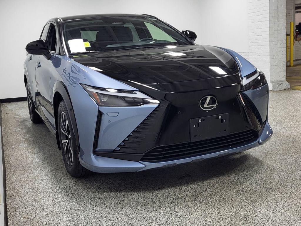 صورة مصغرة 48 لـ 2023 Lexus RZ 450E PREMIUM