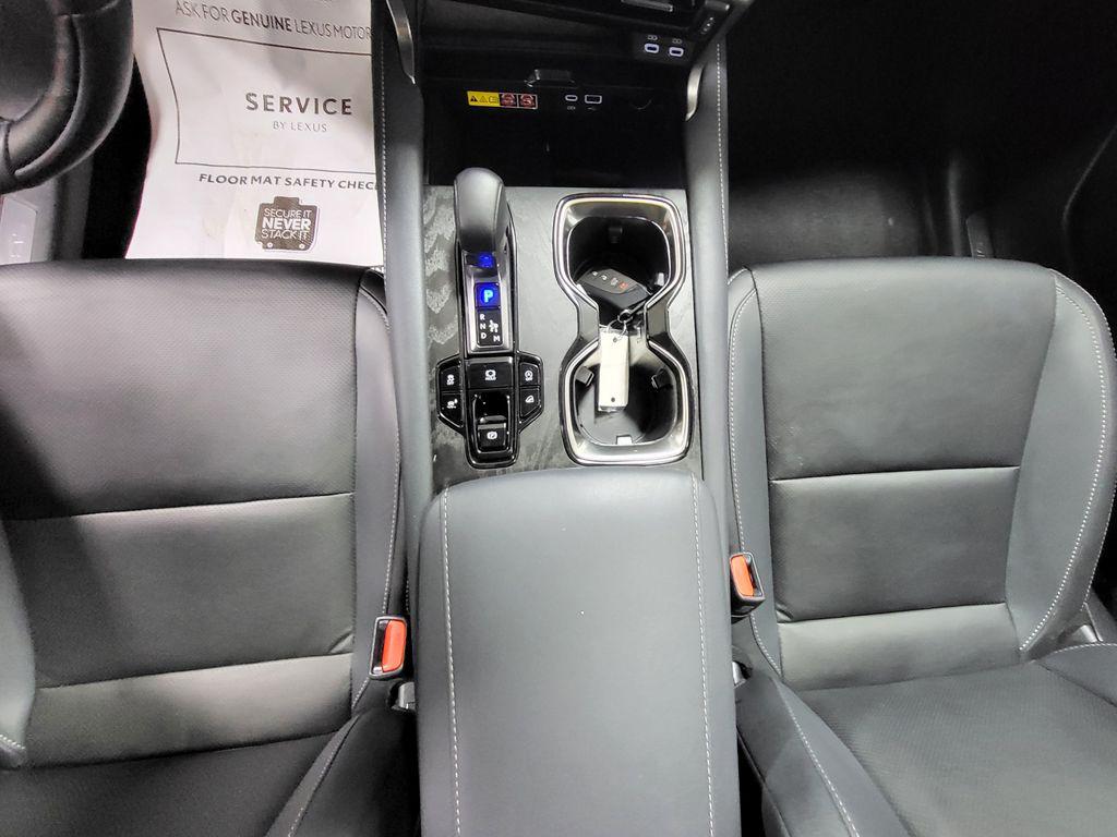 صورة مصغرة 13 لـ 2025 Lexus RX 350 PREMIUM